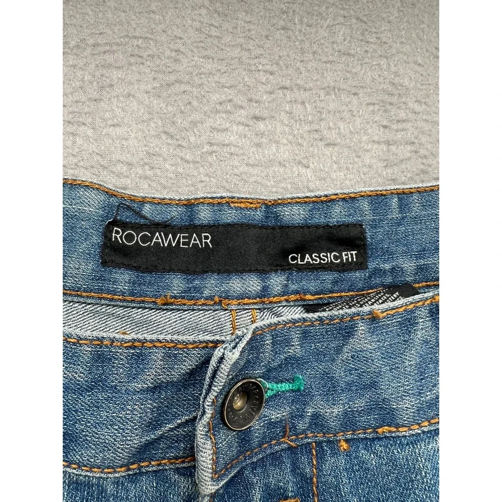 Rocawear Classic Fit Jeas Mens 38x34 Medium Wash Straight Leg Denim Whiskered